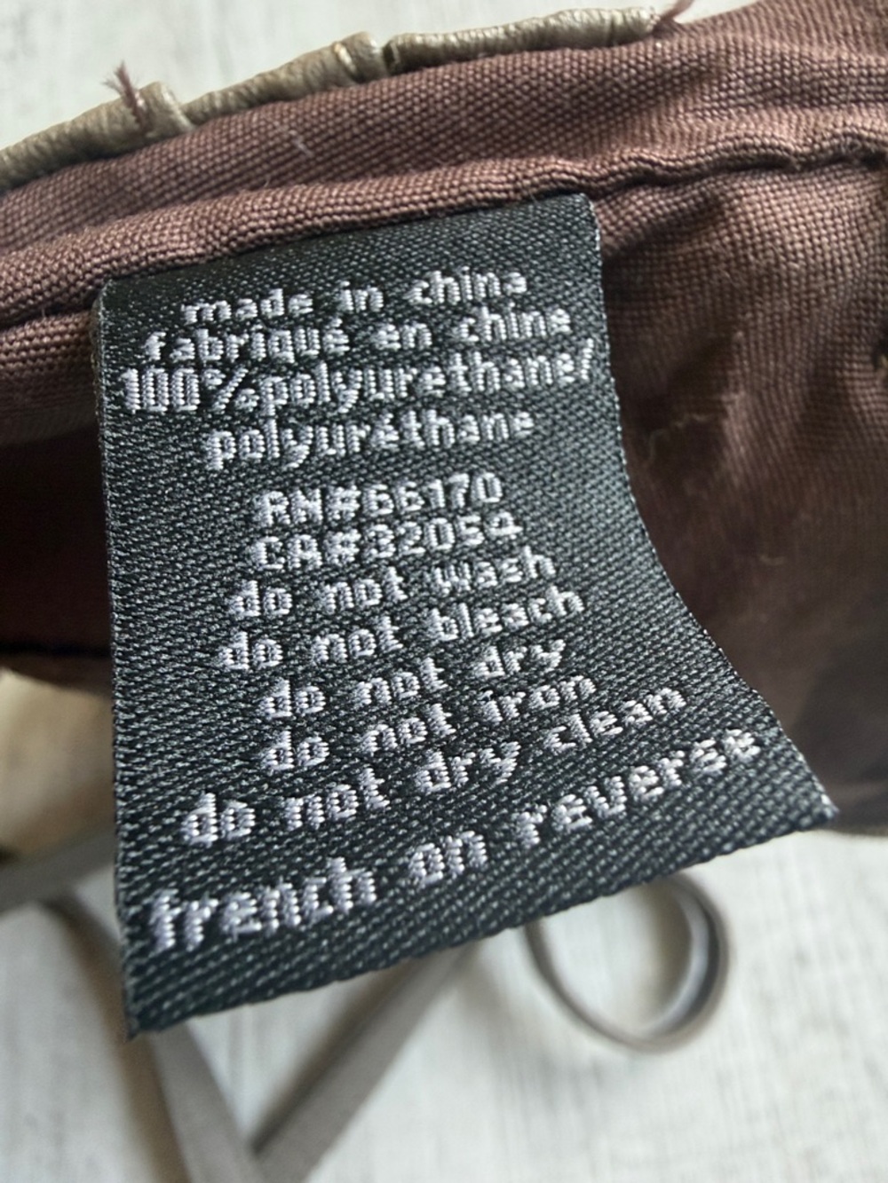 Deena‎ & Ozzy Taupe Crossbody Bag Pleated Front Vegan Leather - Picture 6 of 8